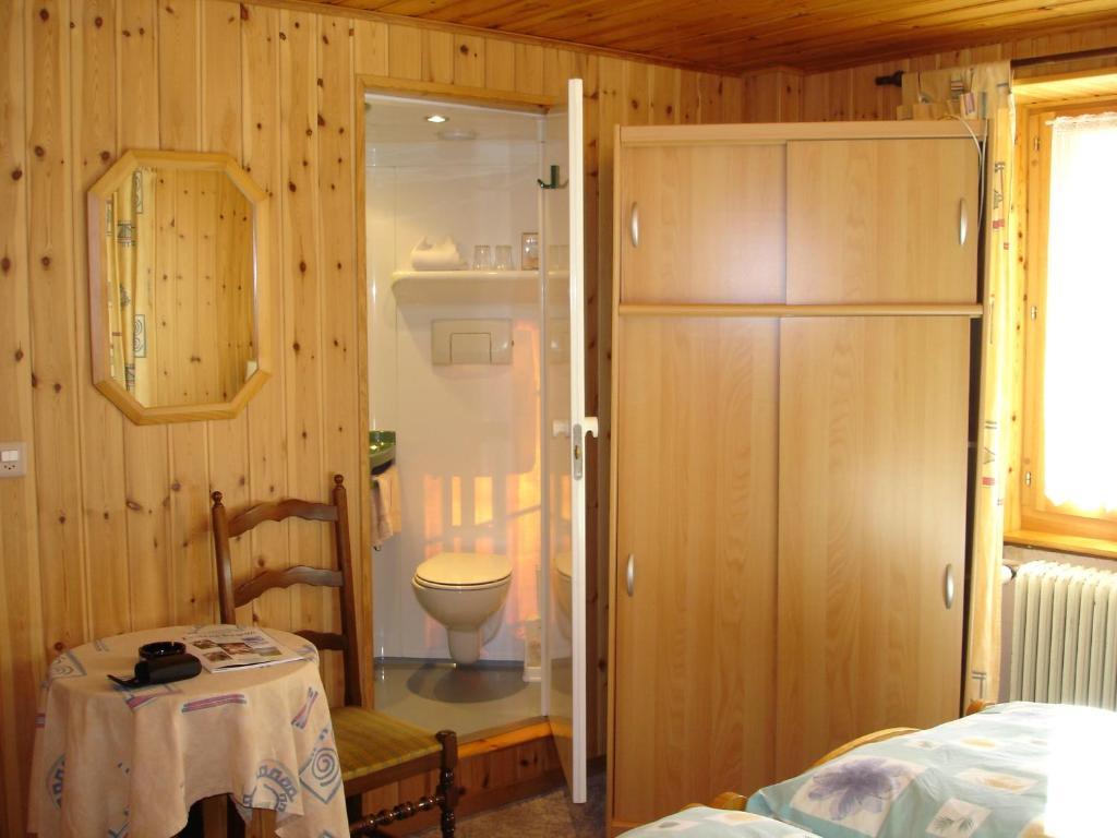 Pension D'Evolene Ruang foto